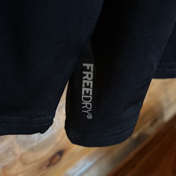 Eddie Bauer NWT Quarter Zip Mock Neck Pullover Size X-Large in Black - Picture 5 of 8